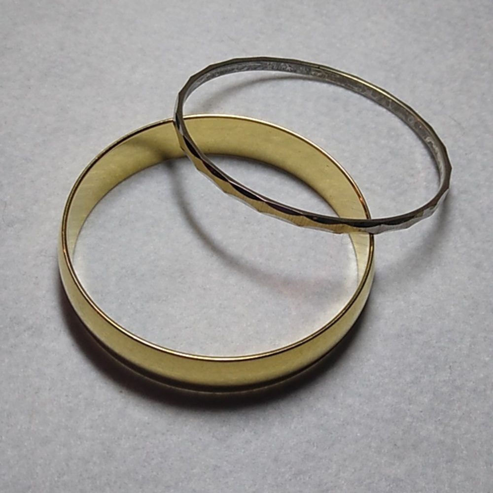 Vintage Monet Gold/Textured Silver Tone Metal Bangles/Bracelets Granny Chic